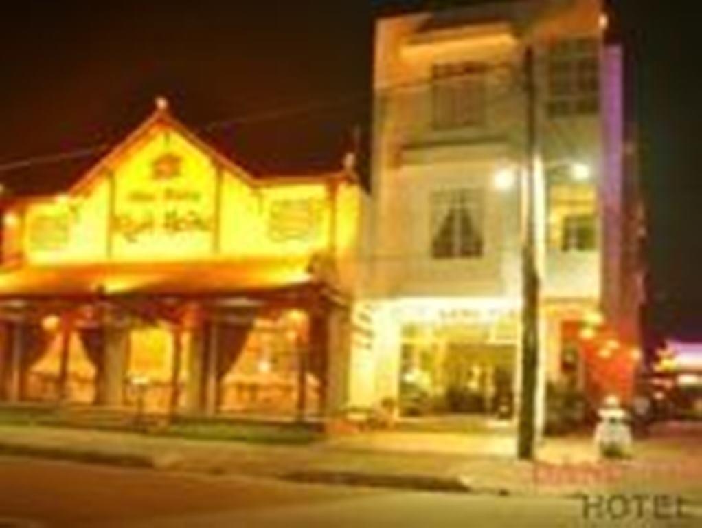 Dang Tuan Hotel Хюэ Экстерьер фото